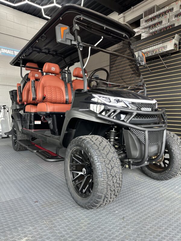 Black Venom Strike 6 Brown Seats