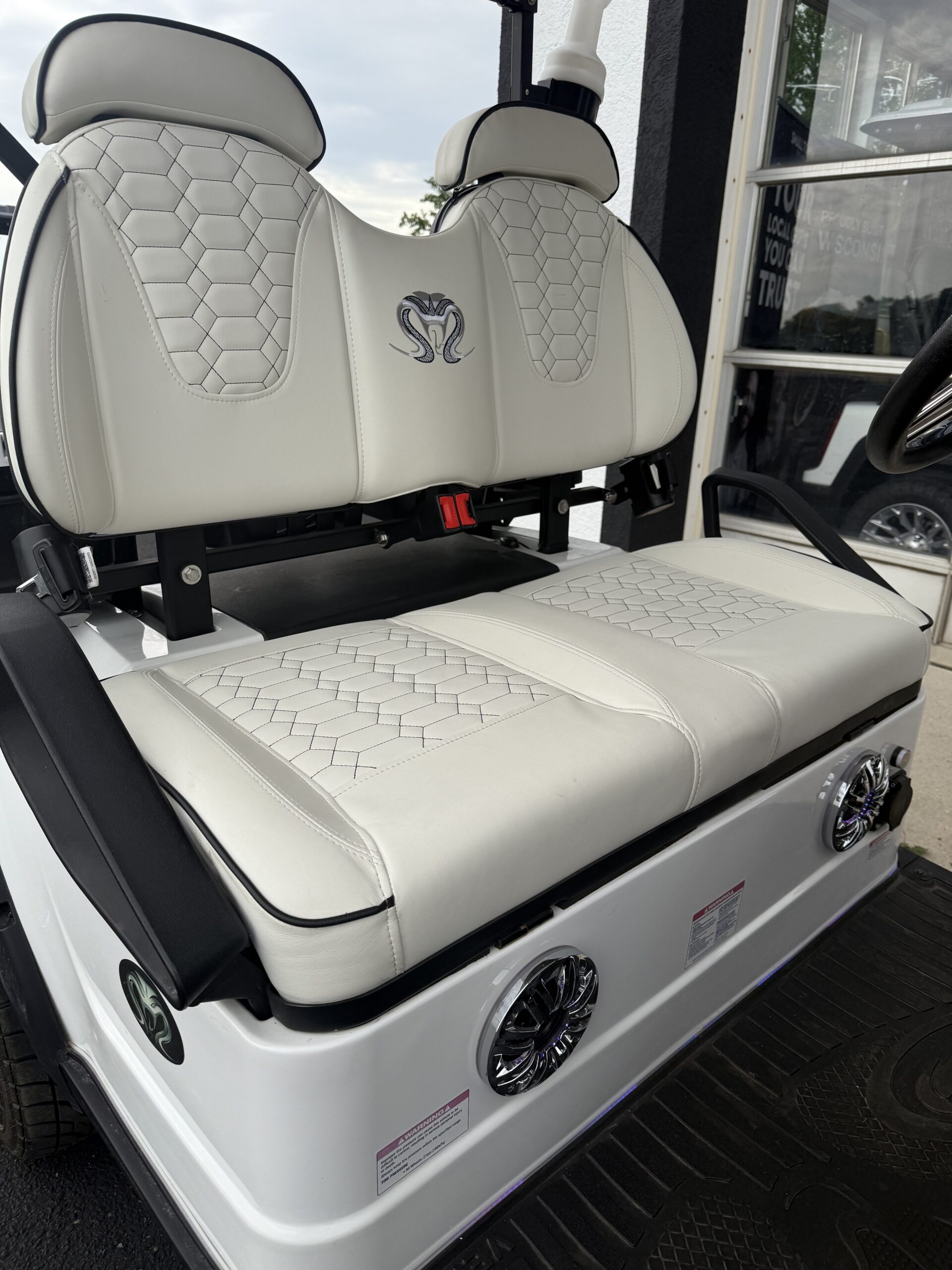 Used 2024 Venom EV 2 Seat Course Cart – White - Image 5