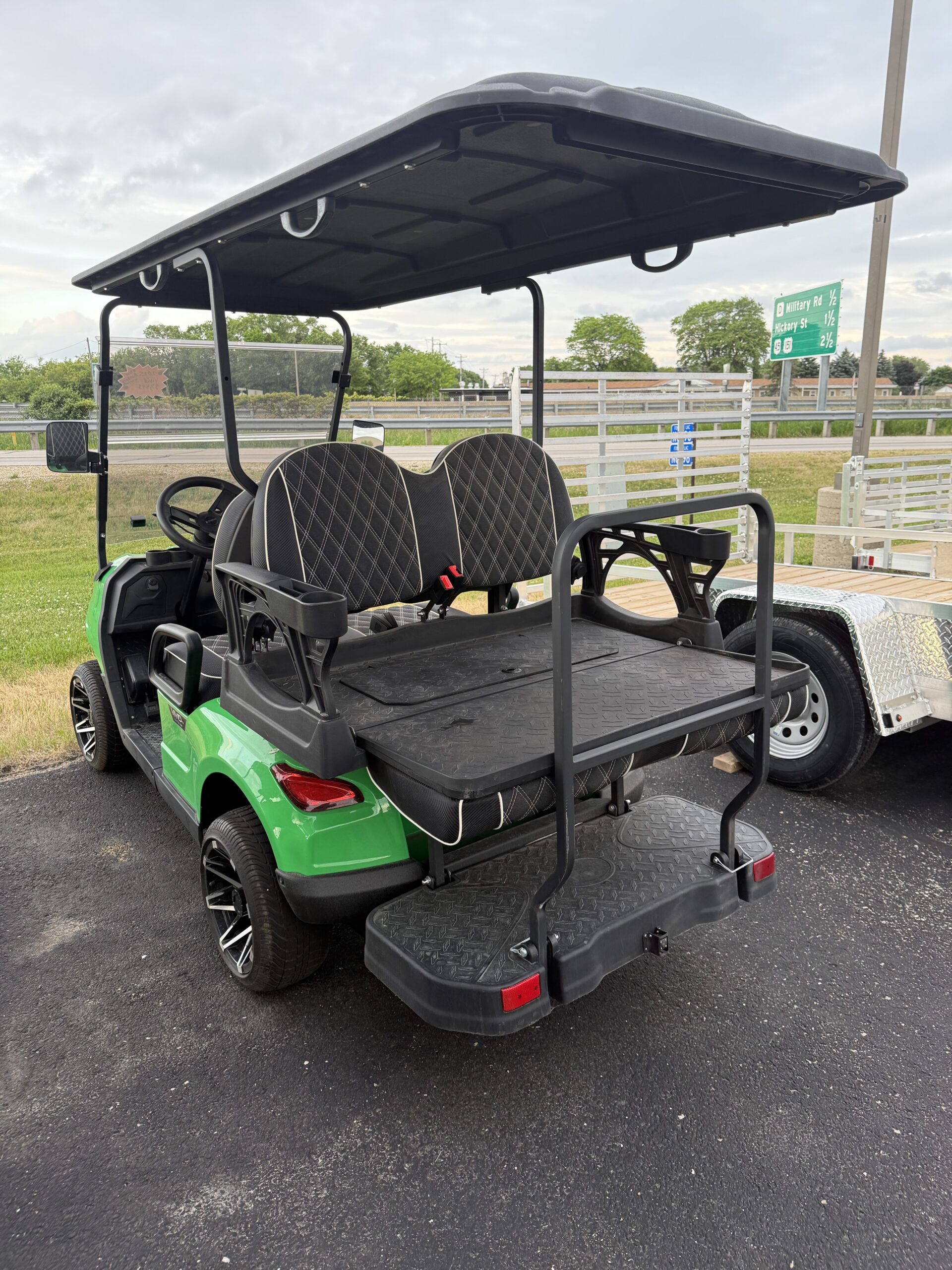 Used 2025 Vivid EV V4 Golf Cart – Lime Green Lithium - Image 7