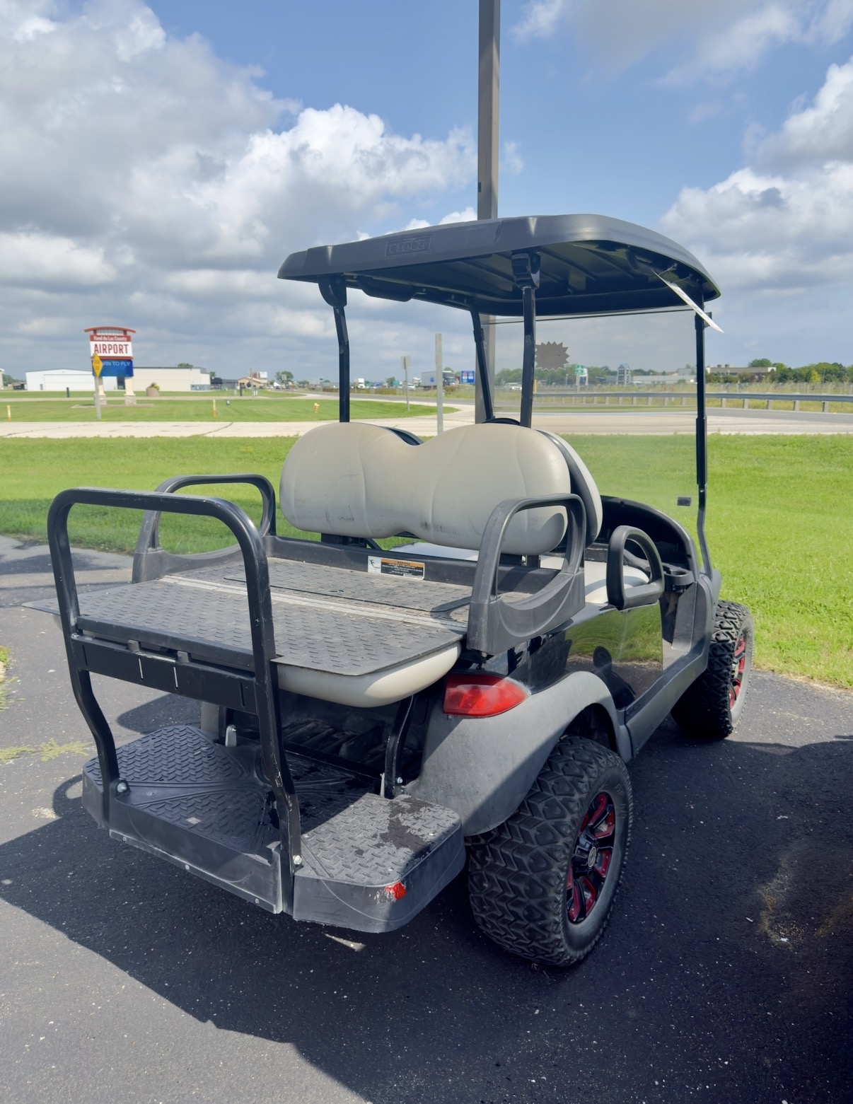 Used 2012 Lifted Club Car – Black - Image 6